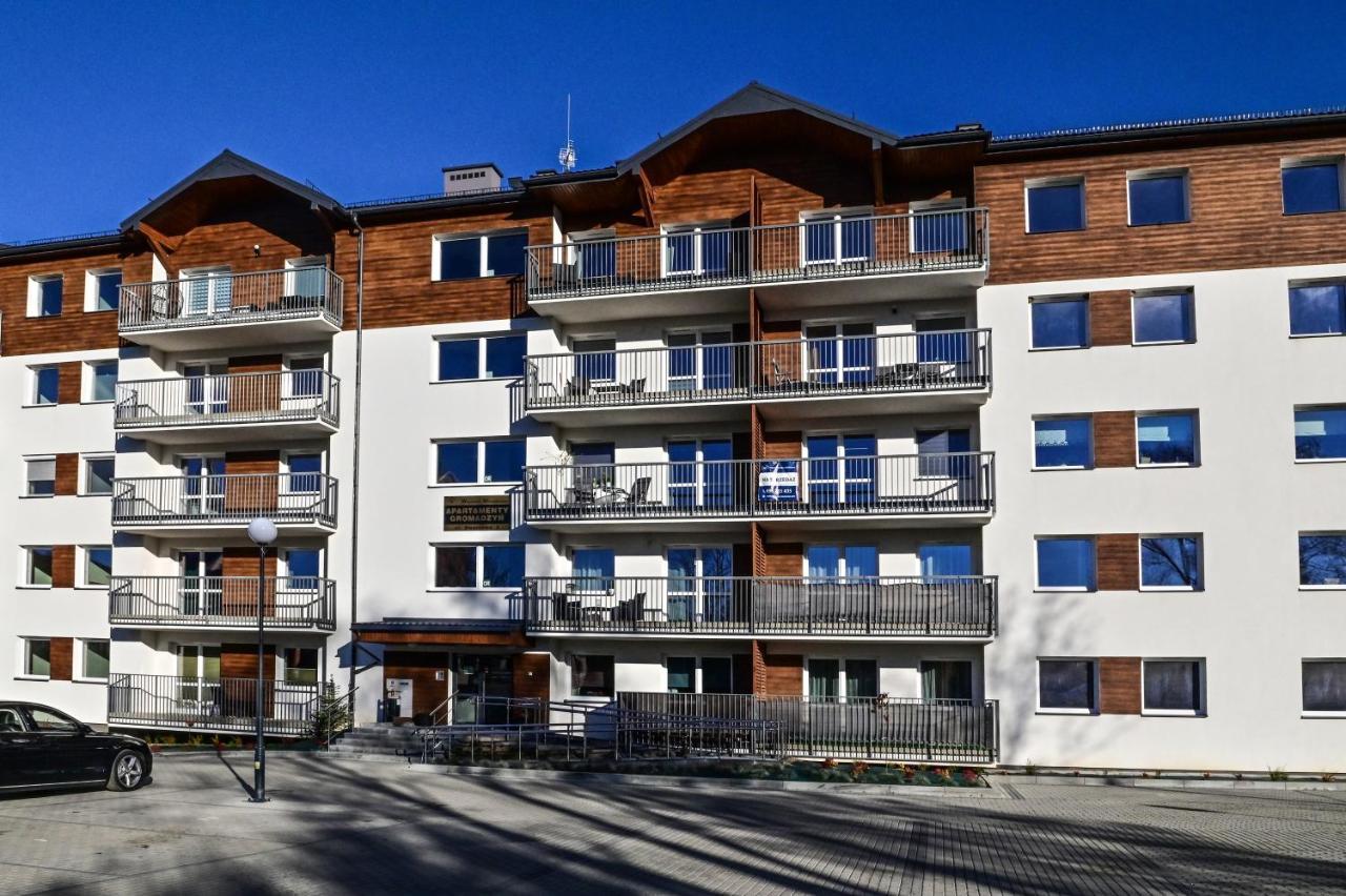 Apartament Loftspa Ustrzyki Dolne Eksteriør billede